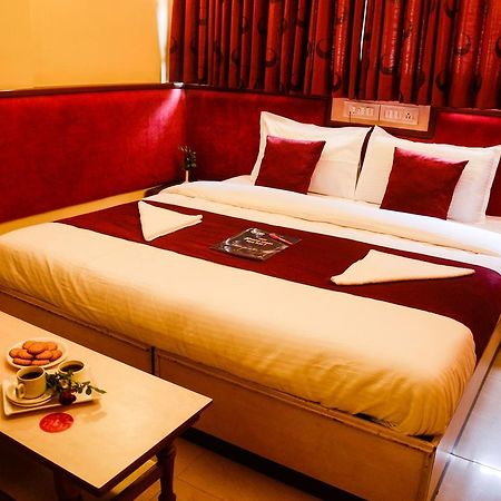 Hotel Siddhartha Мумбаи Экстерьер фото