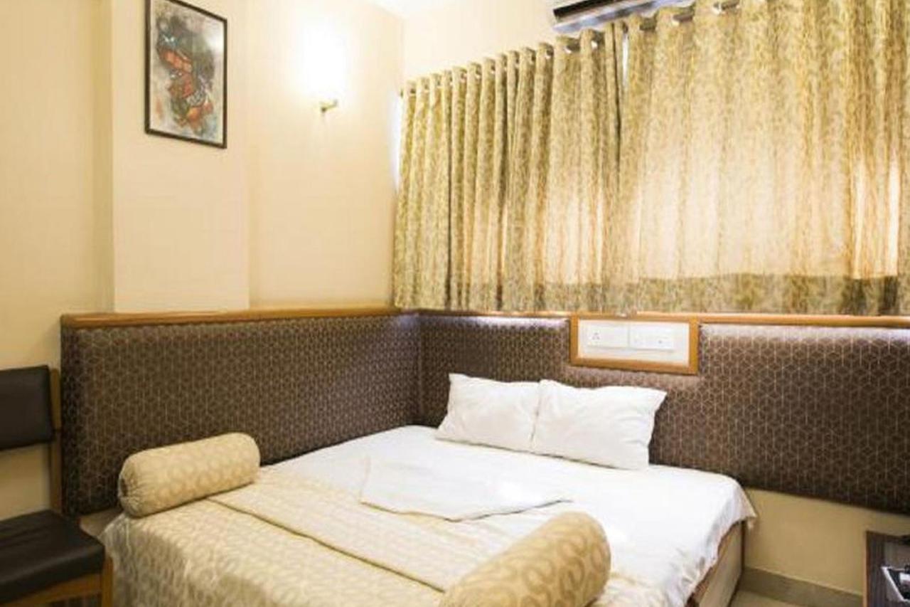 Hotel Siddhartha Мумбаи Экстерьер фото