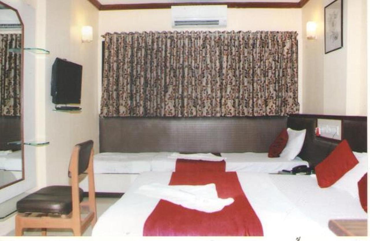 Hotel Siddhartha Мумбаи Экстерьер фото
